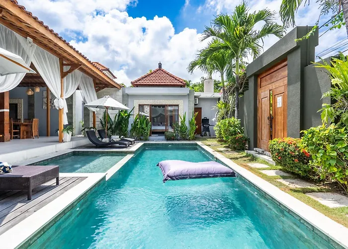 Kubu Joglo * Seminyak (Bali)