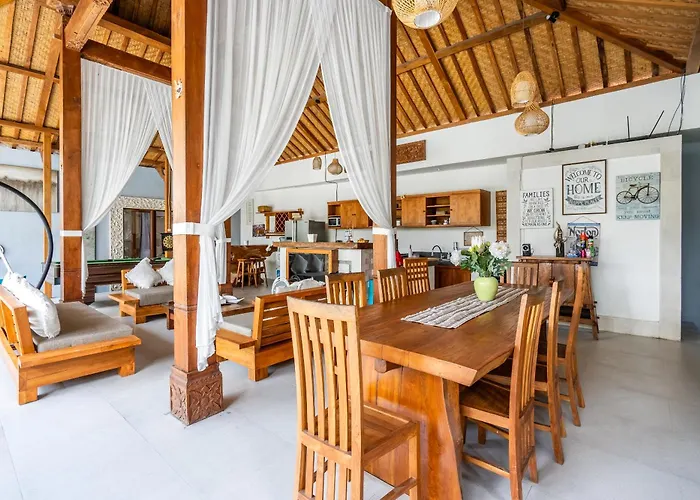 Villa Kubu Joglo Seminyak (Bali)