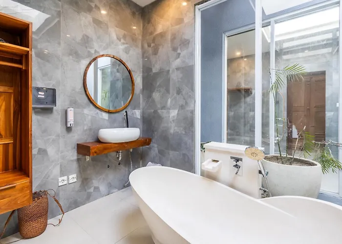 Kubu Joglo Seminyak (Bali)